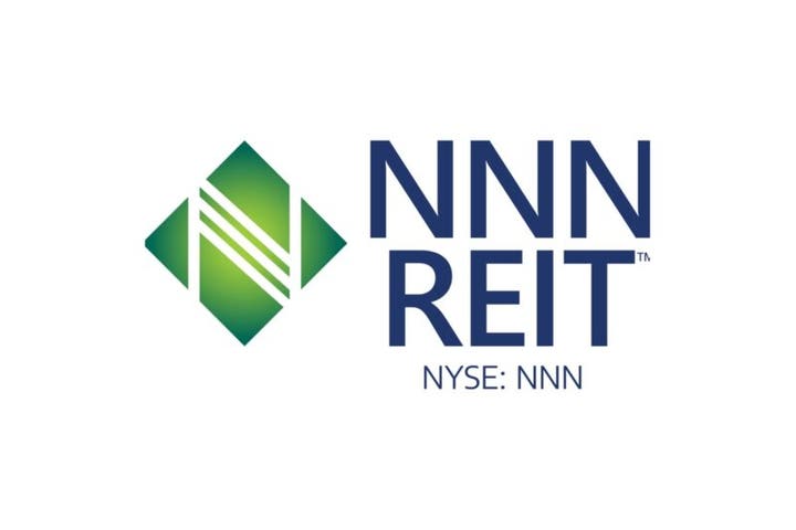 If You Invested $10,000 In NNN REIT Stock 10 Years Ago, How Much Would You Have Now?