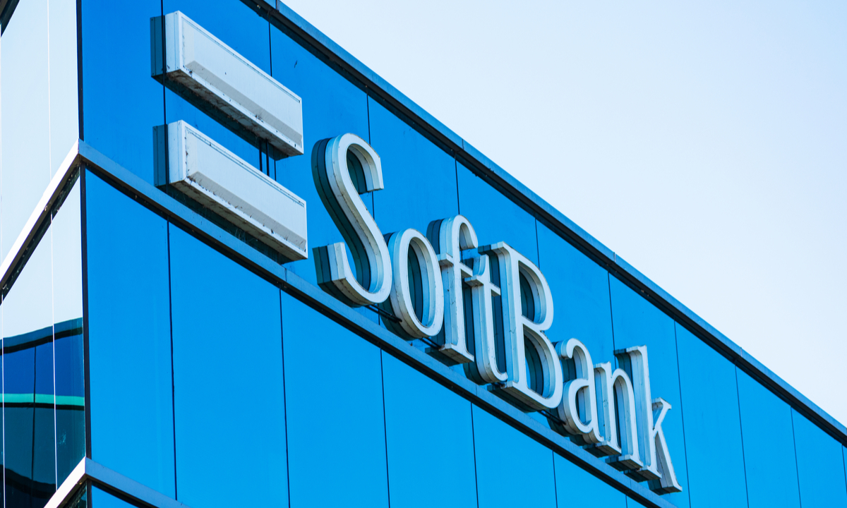 SoftBank to Invest $100 Billion in AI and Infrastructure in US