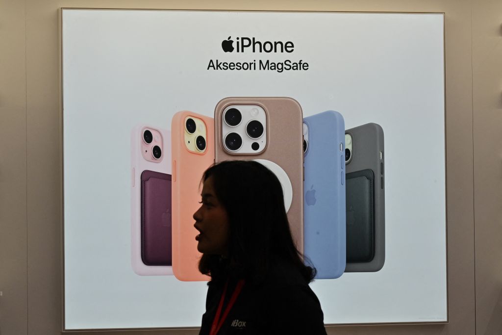 Indonesian officials to discuss Apple investment proposal