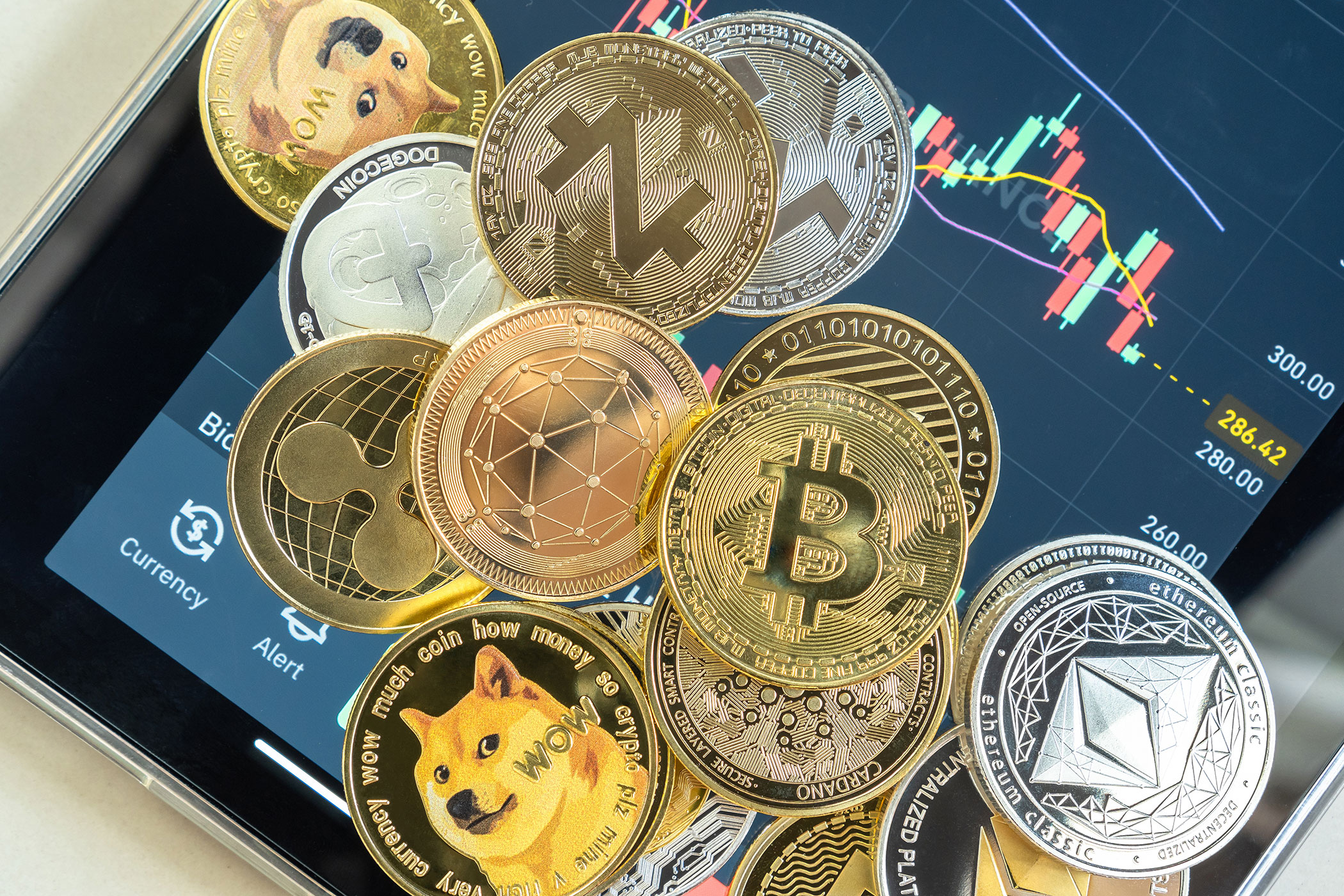 Social media users more likely to invest in cryptocurrencies